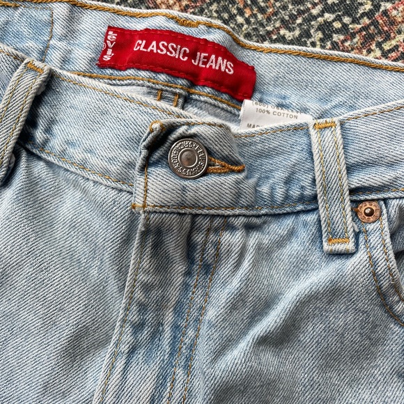 Levi's Classic Jeans Shorts Sz 6 MIS - Picture 6 of 7